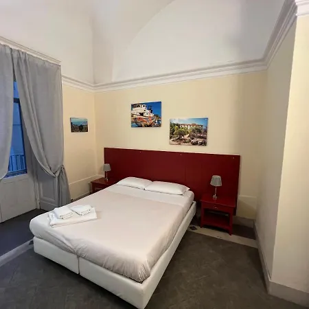 Alojamento de Acomodação e Pequeno-almoço Il Giardino Falcone