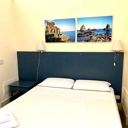 Alojamento de Acomodação e Pequeno-almoço Il Giardino Falcone Catânia