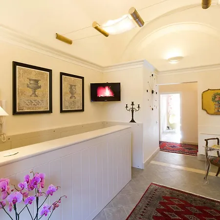 Il Giardino Falcone 3*